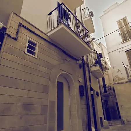 Il Castello לינה וארוחת בוקר *