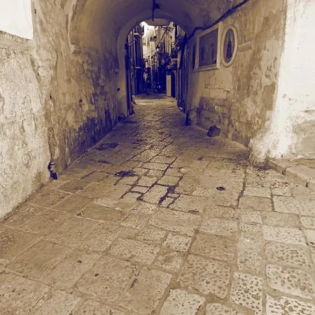 Il Castello לינה וארוחת בוקר